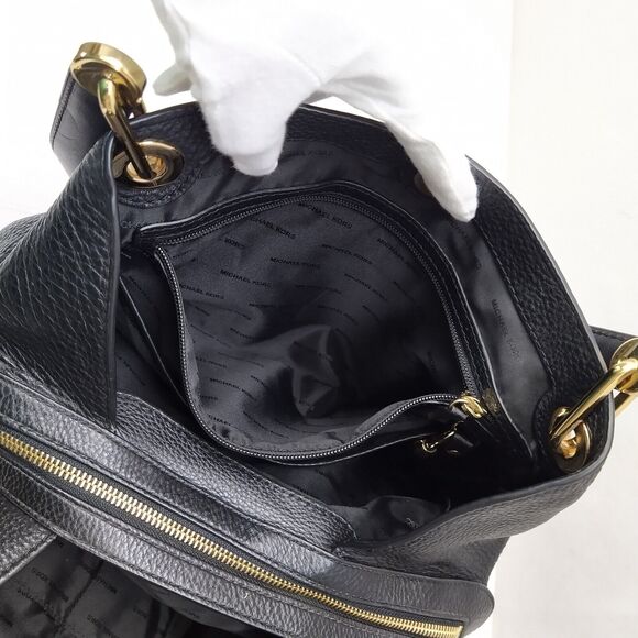 Michael Kors Raven Black Leather 3 Compartments Shoulder Bag - Picture 11 of 16